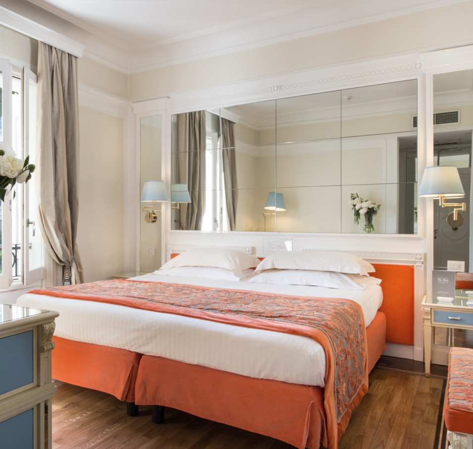 media.Slide_CamereDeluxe_4GrandHotelDesBains_Riccione