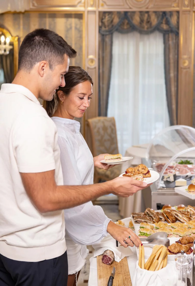 media.Gallery_Ristorante_5GrandHotelDesBains_Riccione