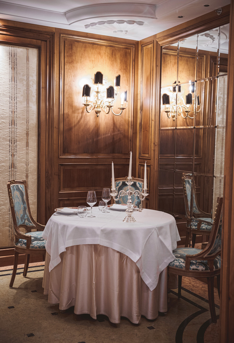 media.Gallery_Interni_4GrandHotelDesBains_Riccione