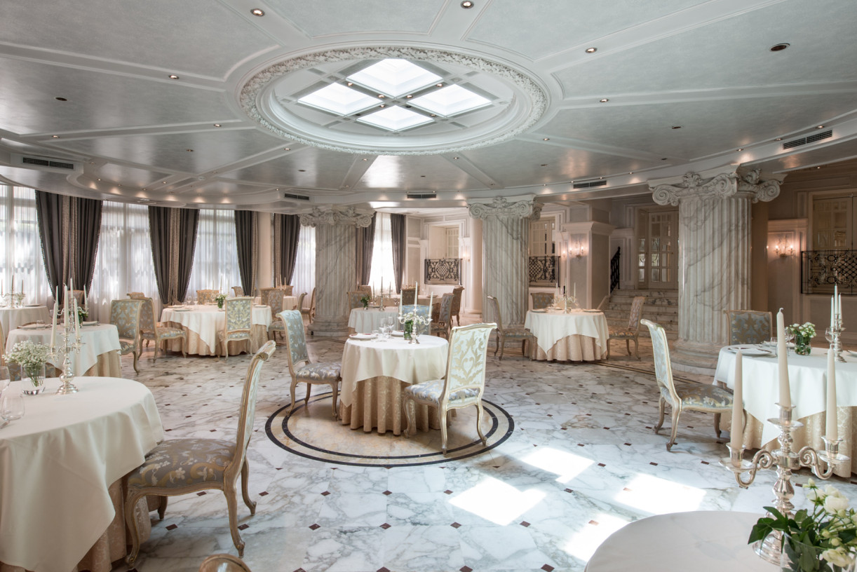 media.Slide_Ristorante_14GrandHotelDesBains_Riccione