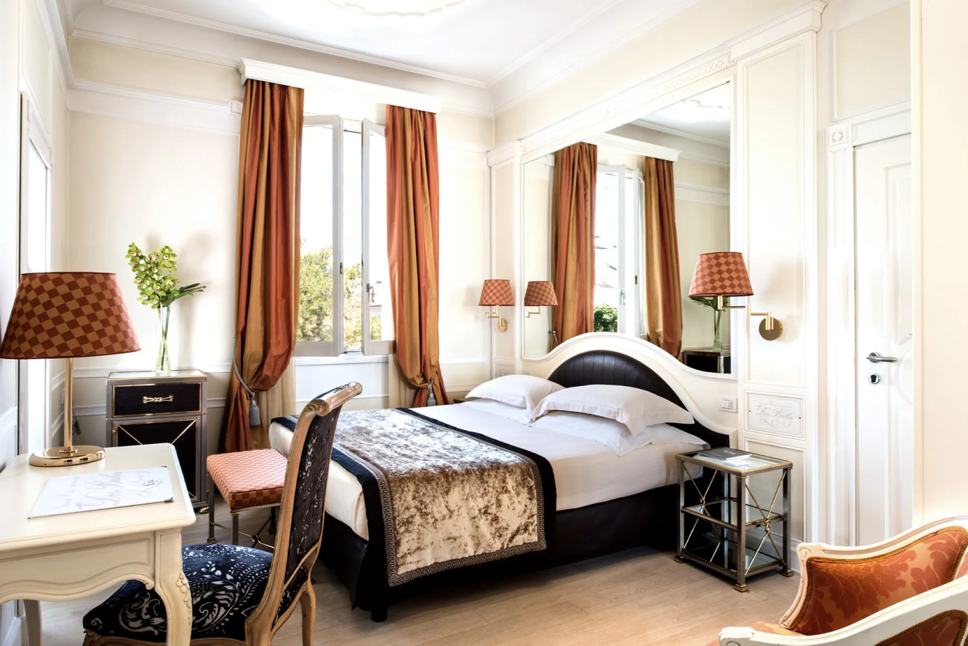 media.header-camere 1