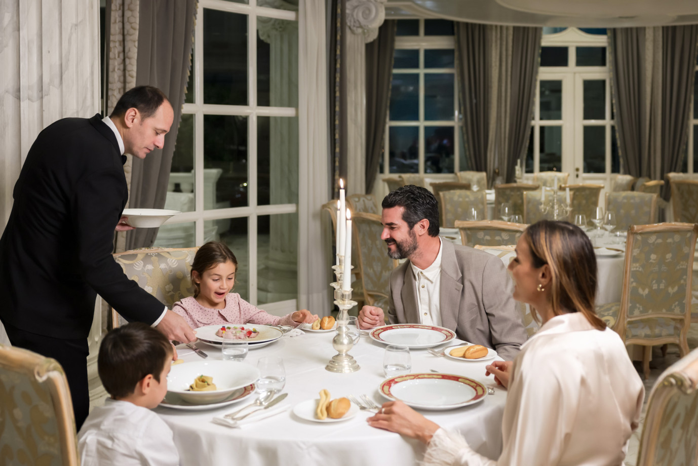 media.Slide_Ristorante_9GrandHotelDesBains_Riccione