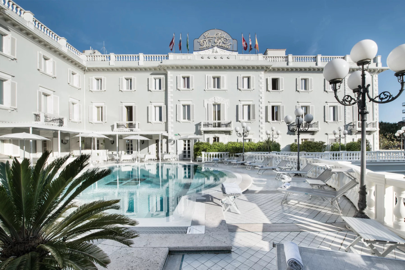 media.Slide_Piscina_6GrandHotelDesBains_Riccione