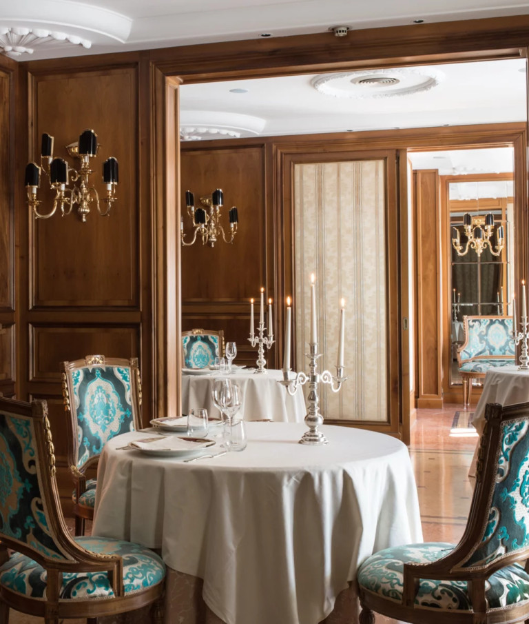 media.Slide_Ristorante_6GrandHotelDesBains_Riccione