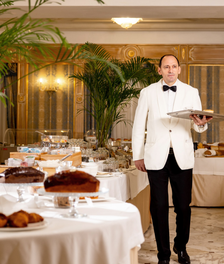 media.Slide_Ristorante_12GrandHotelDesBains_Riccione