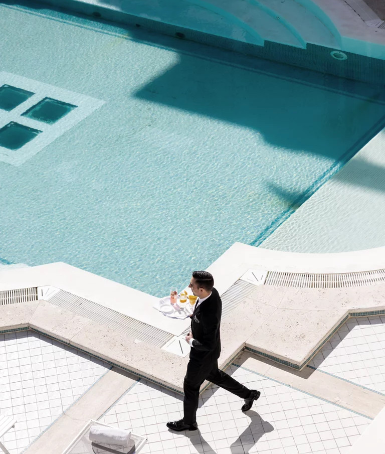 media.Gallery_Piscina_2GrandHotelDesBains_Riccione