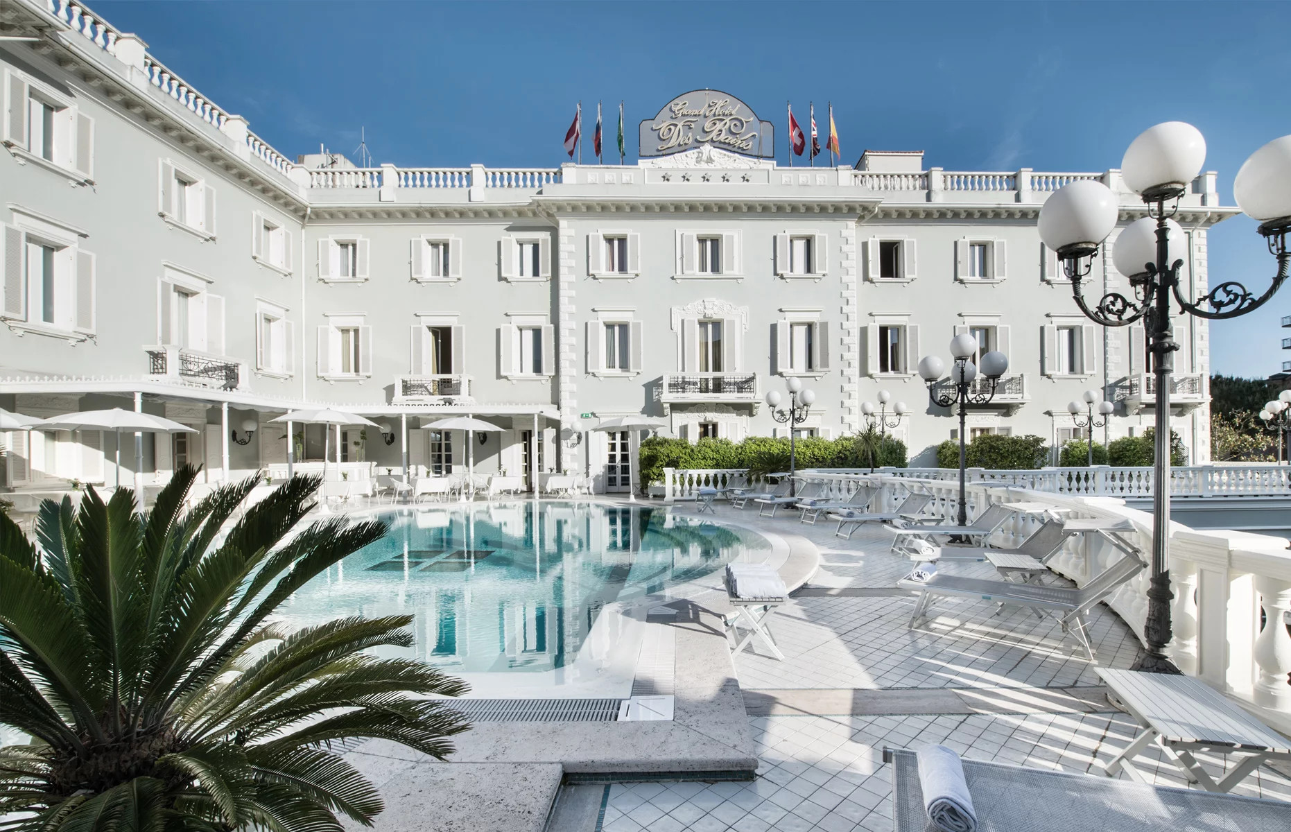 media.Slide_Piscina_6GrandHotelDesBains_Riccione