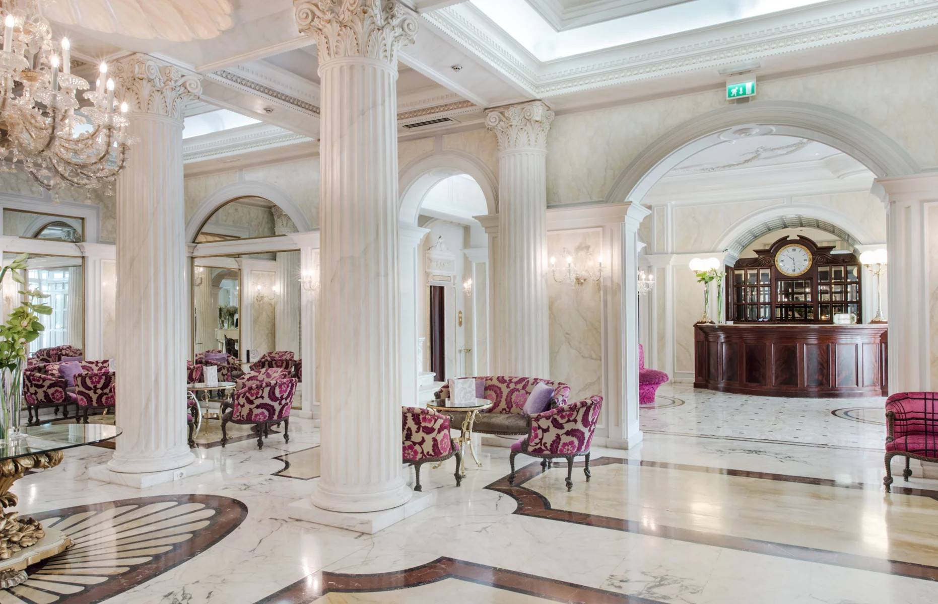 media.Slide_Hall_1GrandHotelDesBains_Riccione